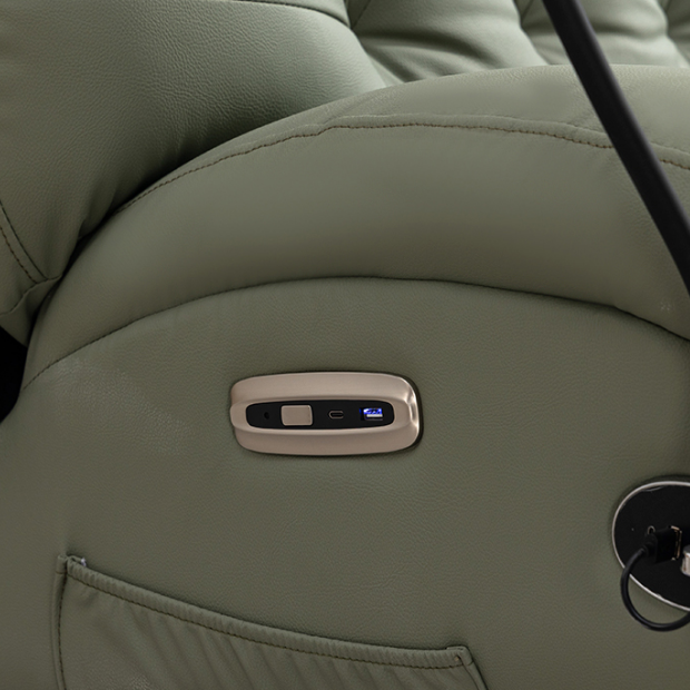 Green leatherette electric recliner chair with flexible phone holder, 360° swivel base and blue LED ambient light Green leatherette electric recliner chair with flexible phone holder, 360° swivel base and blue LED ambient light